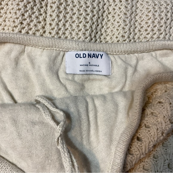 OLD NAVY CROCHETED HALTER DRESS SIZE SMALL, VERY GENTLY WORN - Picture 3 of 3